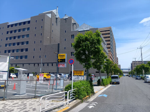 バイクパーキング潮見2