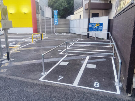 バイクパーキング東名川崎