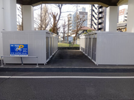 バイクパーキング東綾瀬公園2　ガレージタイプ