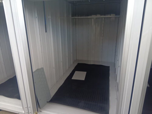 バイクパーキング東綾瀬公園2 ガレージタイプ