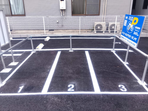 バイクパーキング鶴見佃野町