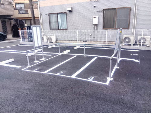 バイクパーキング鶴見佃野町