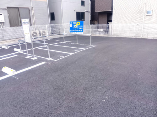 バイクパーキング鶴見佃野町