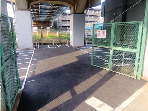 バイクパーキング原木中山